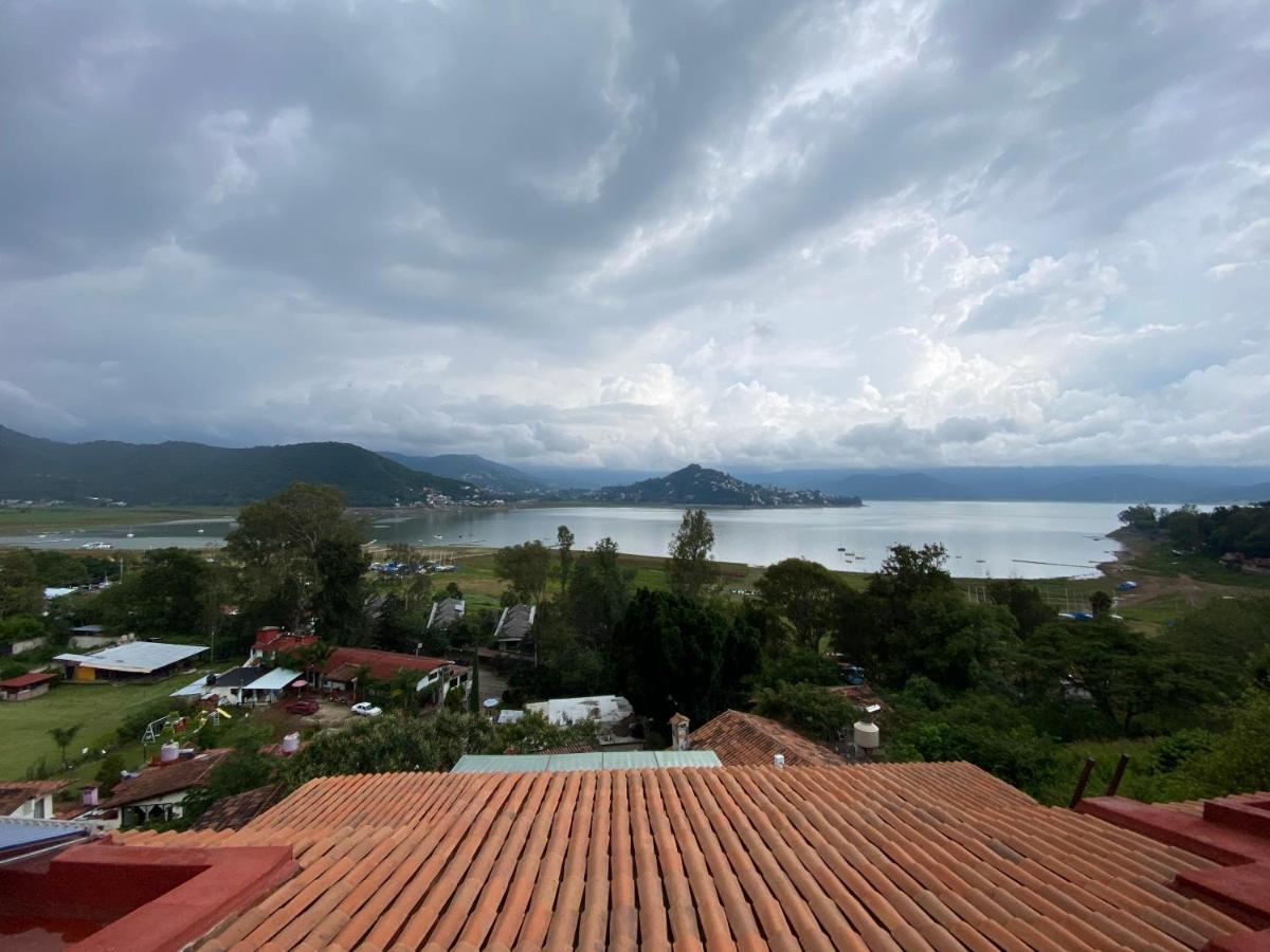 Hospedaje Anturios Valle De Bravo Exterior foto